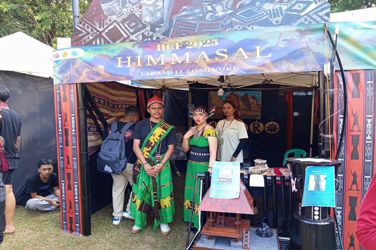 Suasana Pesta Budaya Indonesian International Culture Festival (IICF) 2025 di Universitas Kristen Satya Wacana (UKSW) Salatiga, Selasa (24/6/2025). (Solopos/Hawin Alaina)