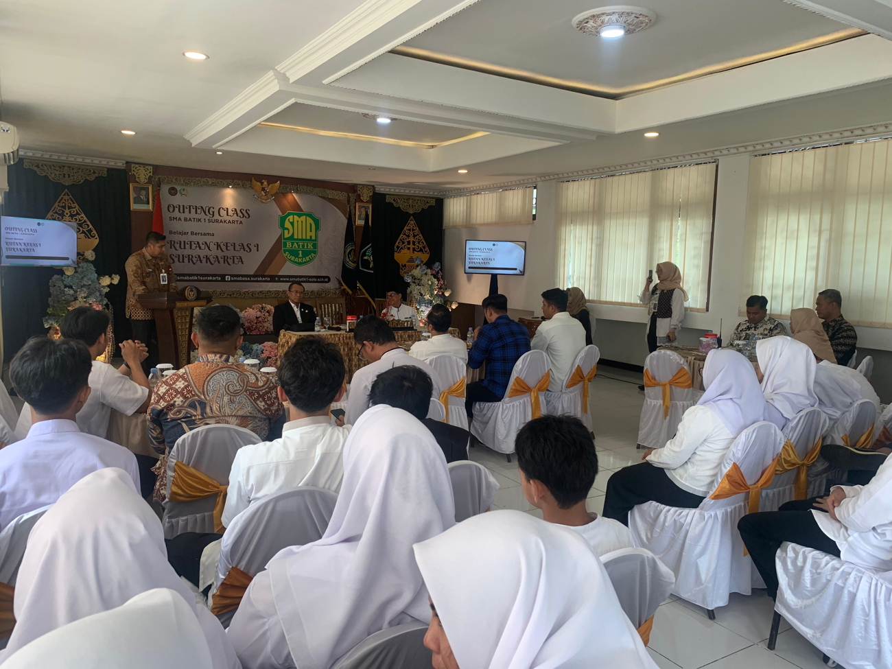 SMA Batik 1 Solo mengadakan kegiatan outing class ke Rumah Tahanan (Rutan) Kelas I Surakarta pada Jumat (8/8/2025). (Istimewa)