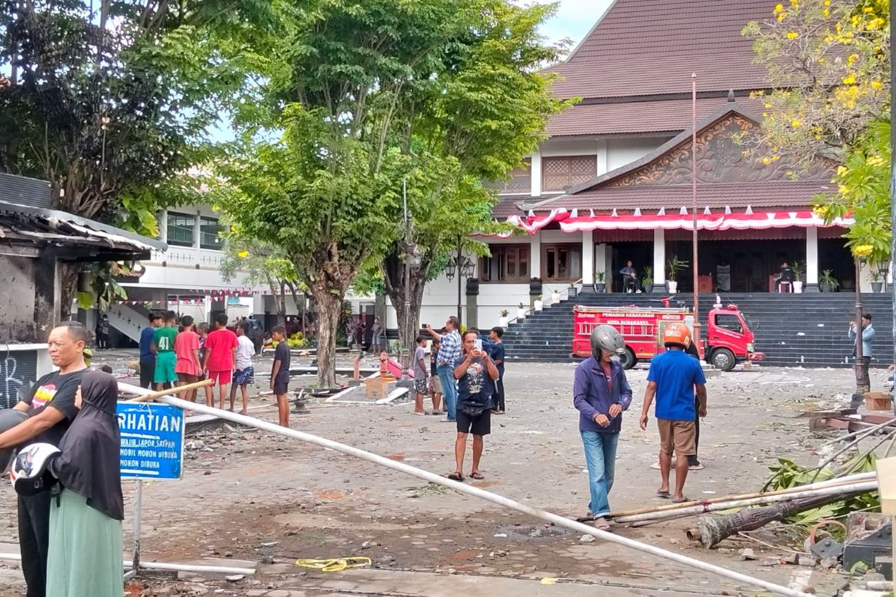 Suasana kompleks DPRD Solo, Sabtu (30/8/2025) pagi. (Solopos/Astrid Prihatini W.D.)